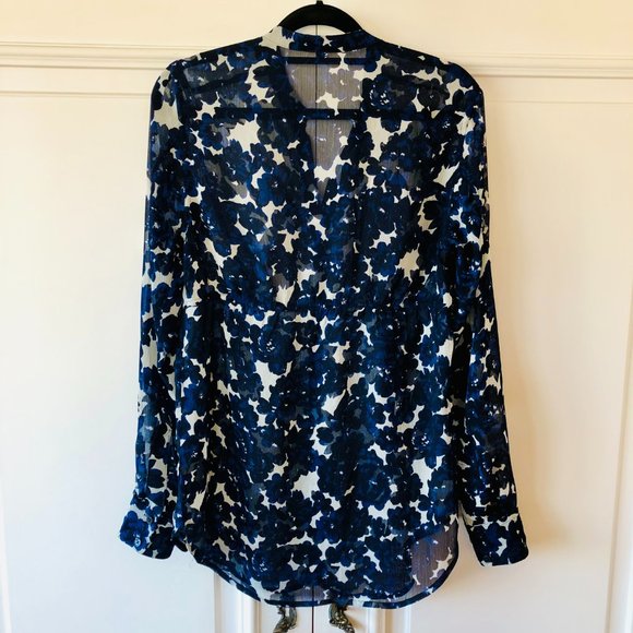 Express Floral-Print Sheer Convertible Sleeve Button-Front Tunic Shirt - XS - Picture 2 of 16
